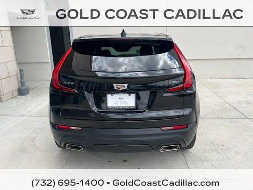Stellar Black Metallic 2023 Cadillac XT4 Luxury