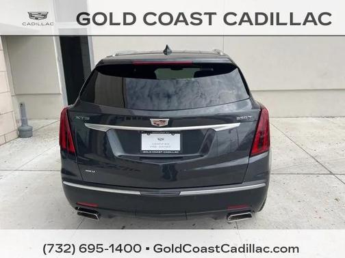 2022 Cadillac XT5 Luxury