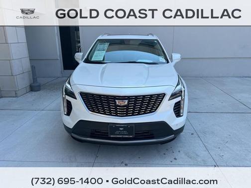 2022 Cadillac XT4 Premium Luxury