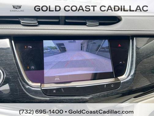 Crystal White Tricoat 2023 Cadillac XT6 Premium Luxury AWD