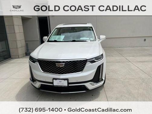 Crystal White Tricoat 2023 Cadillac XT6 Premium Luxury AWD