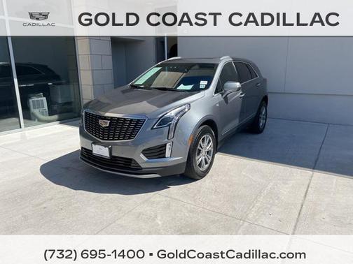 2022 Cadillac XT5 Premium Luxury
