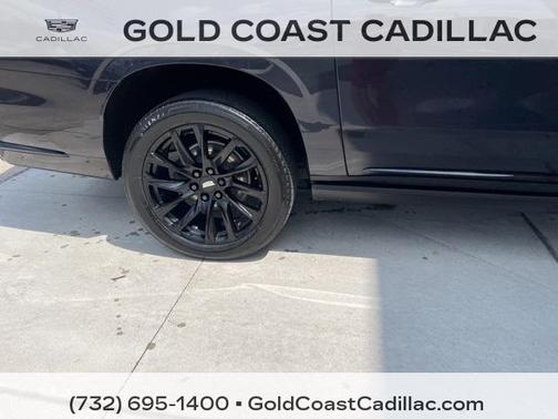 2023 Cadillac Escalade ESV Sport Platinum