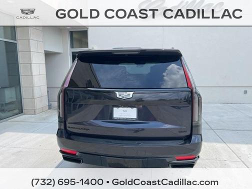 2023 Cadillac Escalade ESV Sport Platinum