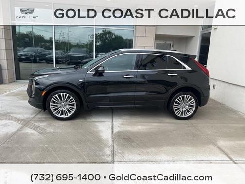 2024 Cadillac XT4 Premium Luxury