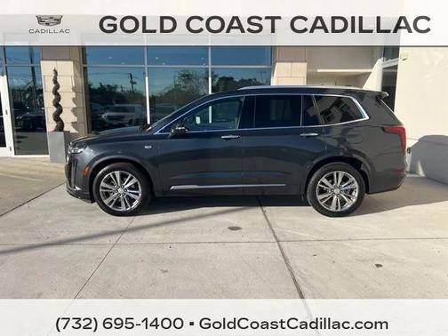 2022 Cadillac XT6 Premium Luxury AWD