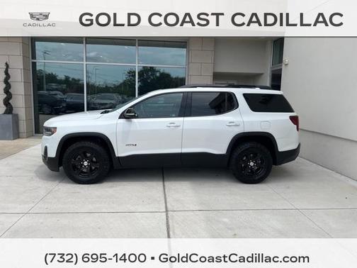 2023 GMC Acadia AWD AT4