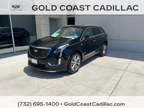 Stellar Black Metallic 2024 Cadillac XT5 Premium Luxury