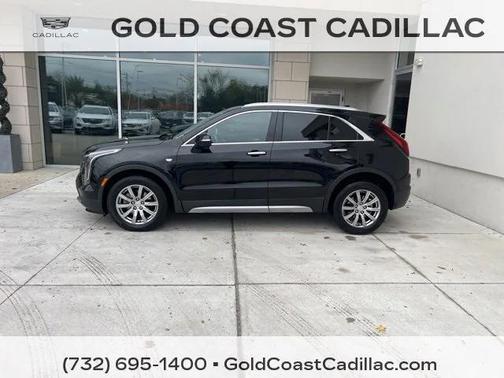 2022 Cadillac XT4 Premium Luxury
