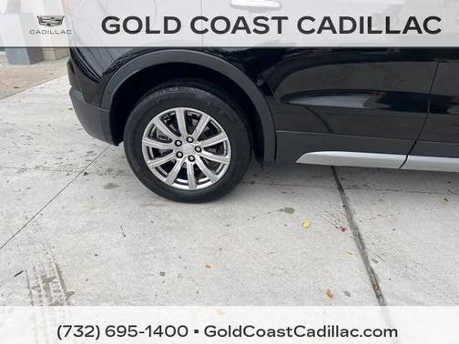 2022 Cadillac XT4 Premium Luxury