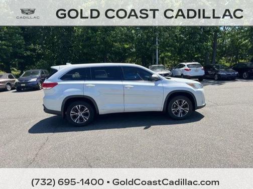 Blizzard Pearl 2018 Toyota Highlander LE Plus