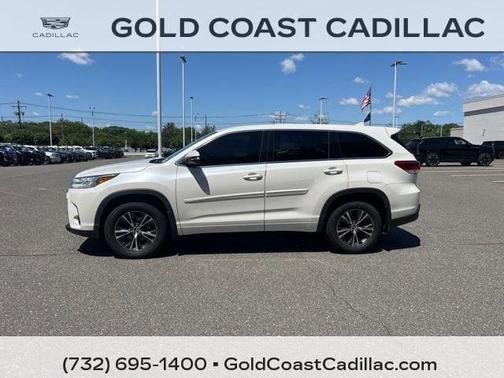 Blizzard Pearl 2018 Toyota Highlander LE Plus