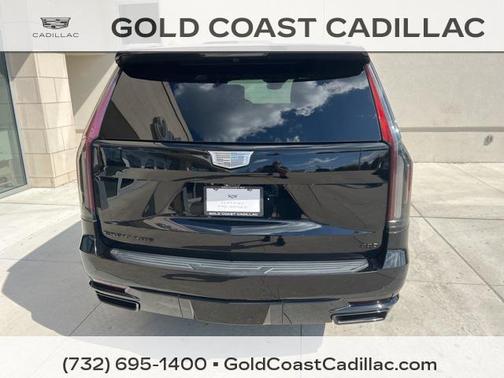 2022 Cadillac Escalade ESV Sport Platinum