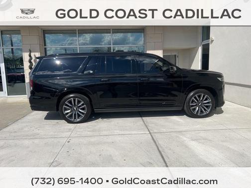 2022 Cadillac Escalade ESV Sport Platinum