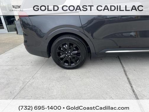 2024 Kia Carnival SX