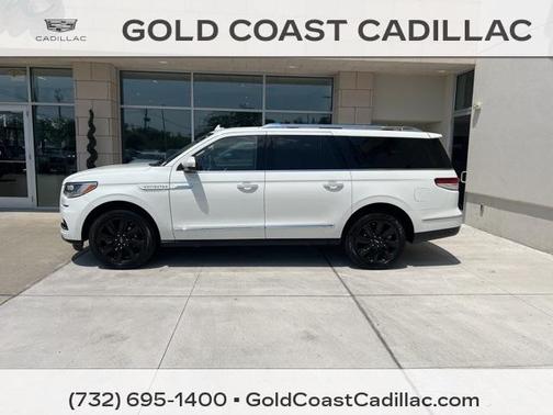 2023 Lincoln Navigator Reserve