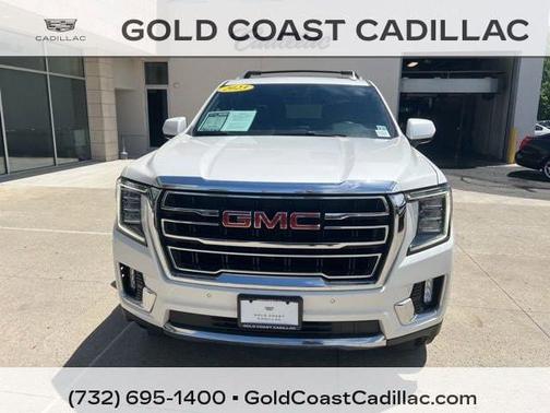 White Frost Tricoat 2023 GMC Yukon SLT