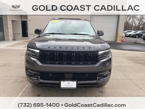 Baltic Gray Metallic Clearcoat 2023 Jeep Wagoneer Series II Carbide 4x4