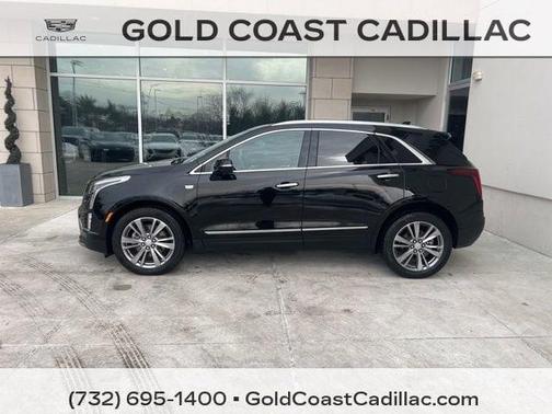 Stellar Black Metallic 2024 Cadillac XT5 Premium Luxury