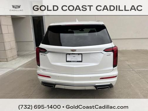 2022 Cadillac XT6 Premium Luxury AWD