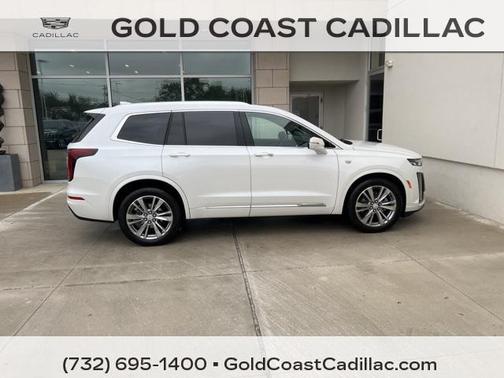 2022 Cadillac XT6 Premium Luxury AWD