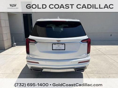 Crystal White Tricoat 2024 Cadillac XT6 Premium Luxury AWD