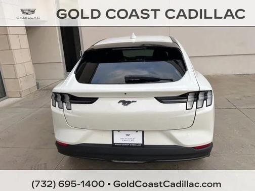 2022 Ford Mustang Mach-E Select