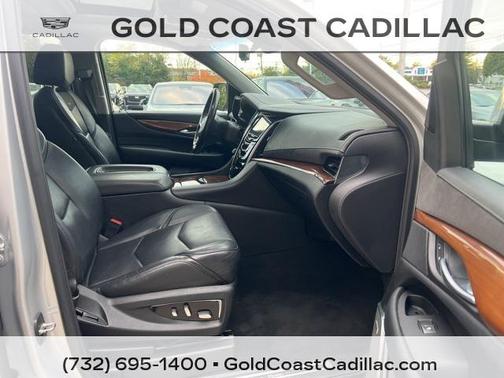 2020 Cadillac Escalade Luxury