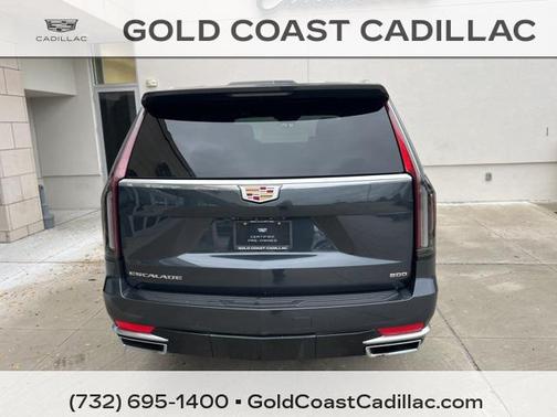 2022 Cadillac Escalade Premium Luxury