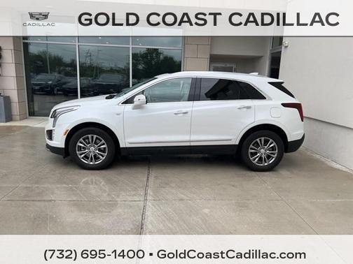 2022 Cadillac XT5 Premium Luxury
