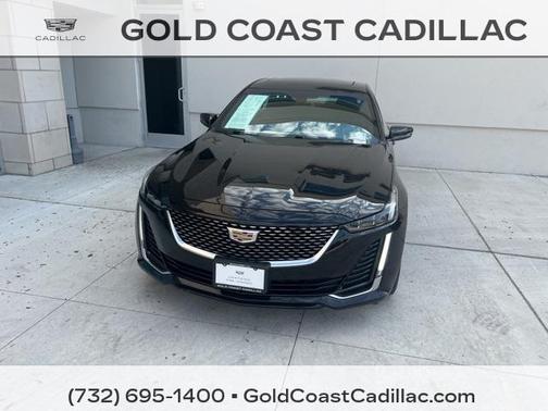 2022 Cadillac CT5 Luxury