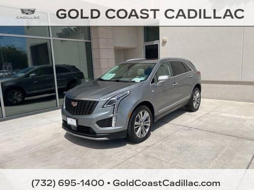 Argent Silver Metallic 2023 Cadillac XT5 Premium Luxury