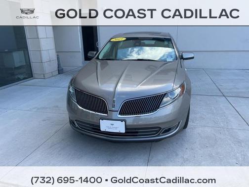 2015 Lincoln MKS Base