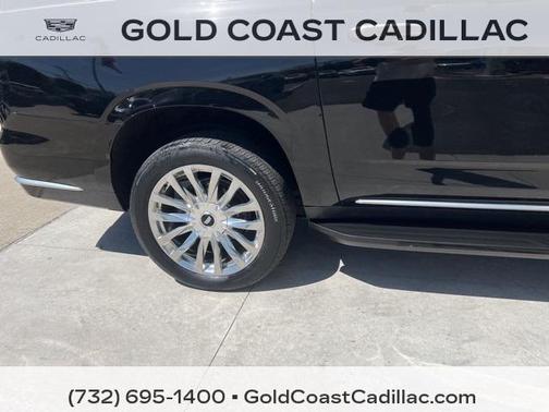 2022 Cadillac Escalade ESV Premium Luxury