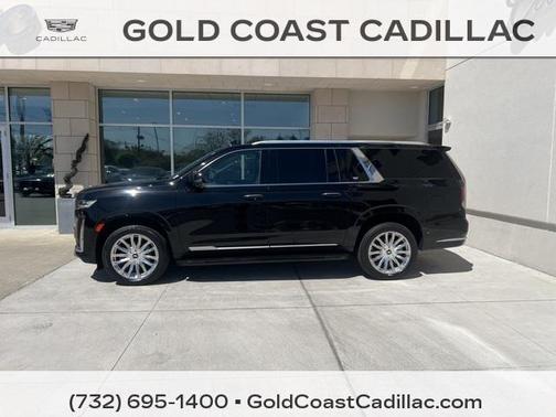 2022 Cadillac Escalade ESV Premium Luxury
