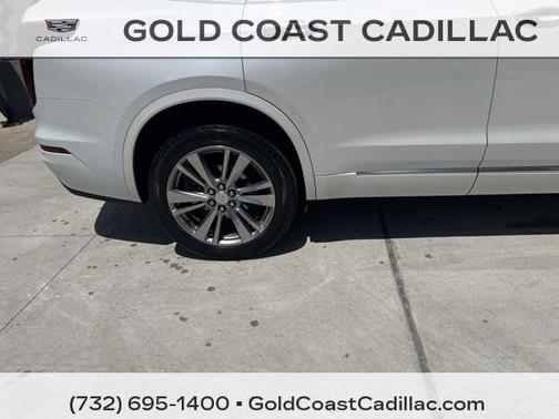 2022 Cadillac XT6 Premium Luxury AWD