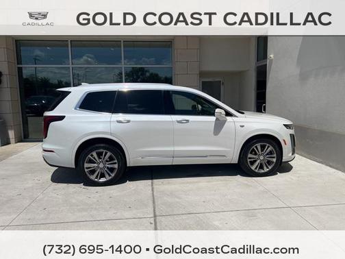 2022 Cadillac XT6 Premium Luxury AWD