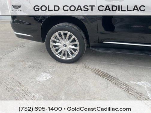 2022 Cadillac Escalade ESV Premium Luxury