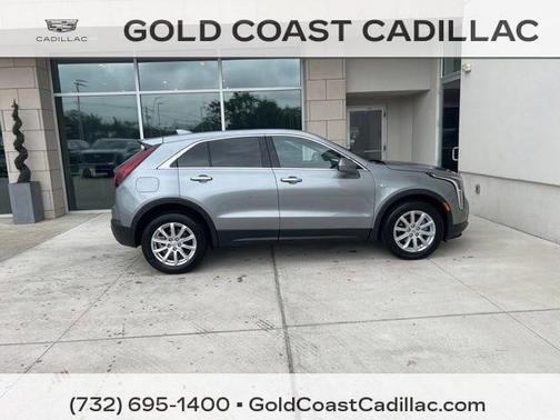 Argent Silver Metallic 2023 Cadillac XT4 Luxury