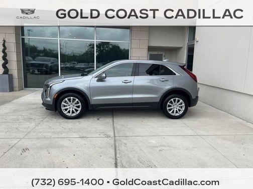 Argent Silver Metallic 2023 Cadillac XT4 Luxury