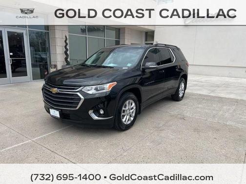 Mosaic Black Metallic 2021 Chevrolet Traverse LT Leather