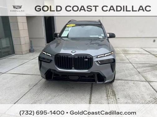 2023 BMW X7 M60i