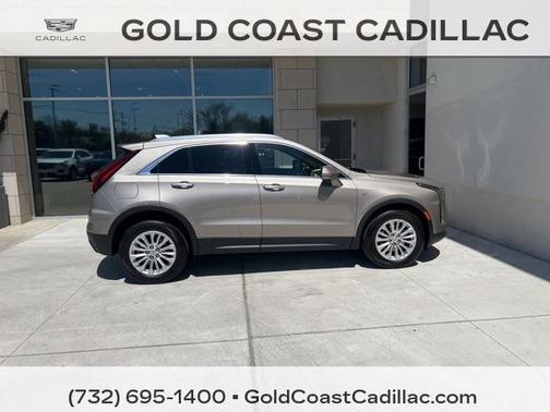 2024 Cadillac XT4 Luxury