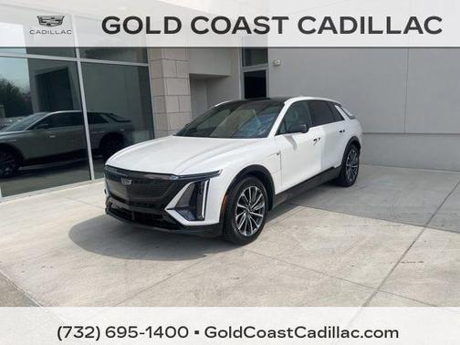 Crystal White Tricoat 2024 Cadillac LYRIQ Sport
