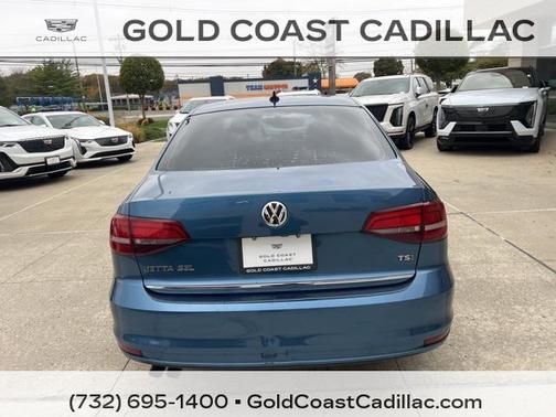 2017 Volkswagen Jetta 1.8T SEL
