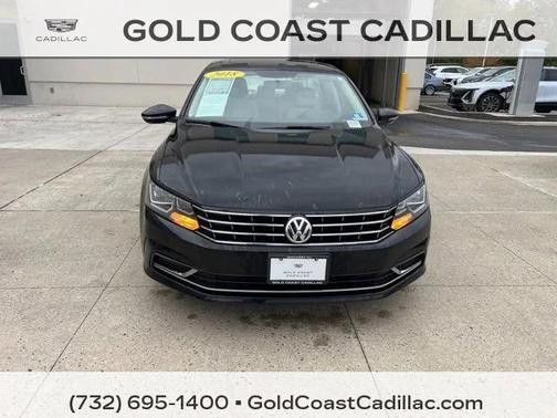 2018 Volkswagen Passat 2.0T SE