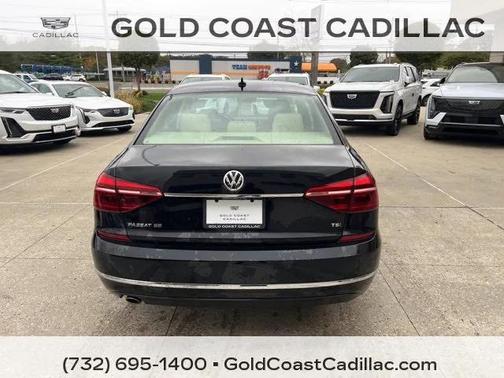 2018 Volkswagen Passat 2.0T SE