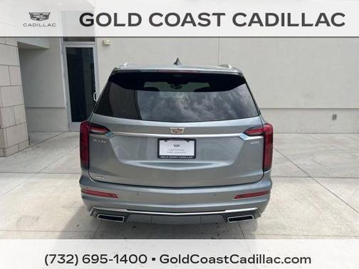 Argent Silver Metallic 2023 Cadillac XT6 Premium Luxury AWD