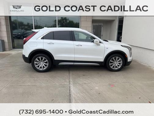 2023 Cadillac XT4 Premium Luxury
