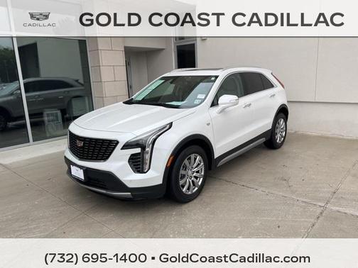 2023 Cadillac XT4 Premium Luxury